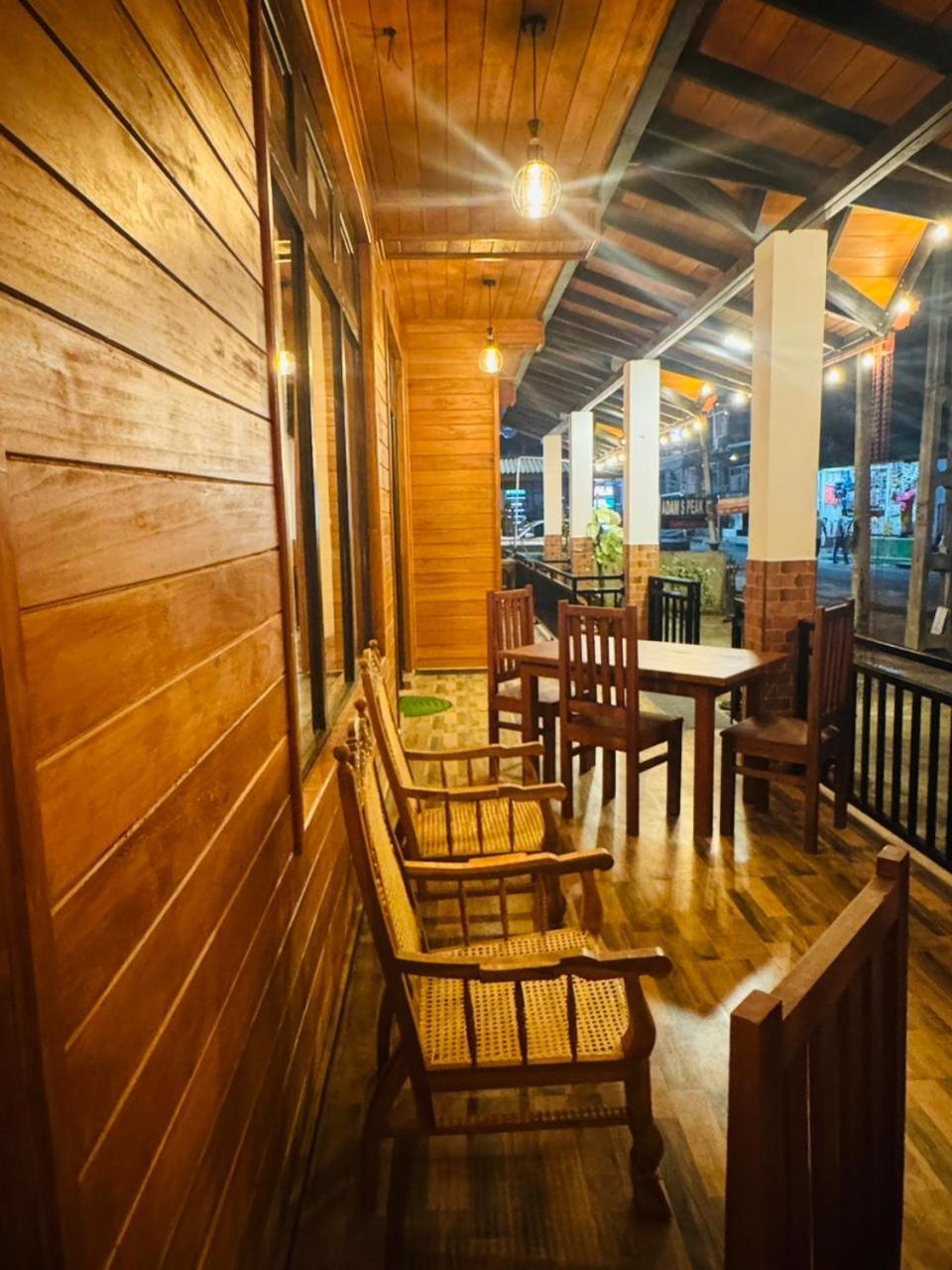 Sun Mount Adams Peak Otel Nallathanniya Dış mekan fotoğraf
